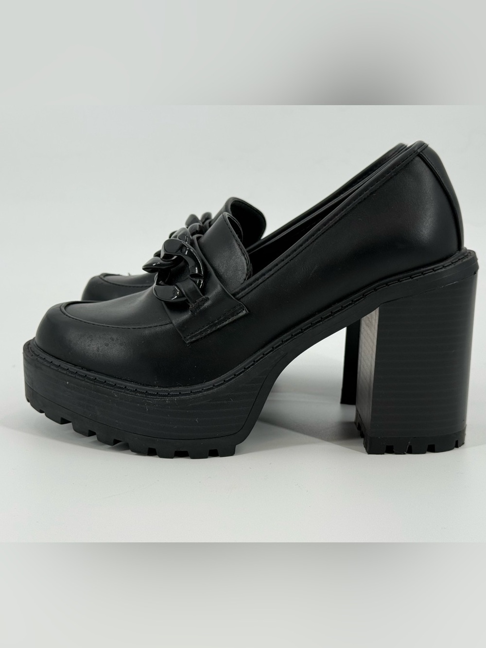 Madden Girl Chunky Platform Loafers 7.5